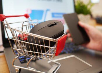 Comprou um produto pela internet e recebeu outra coisa? Veja orientações do Procon