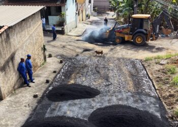 Trecho do bairro São Geraldo II recebe obras de pavimentação