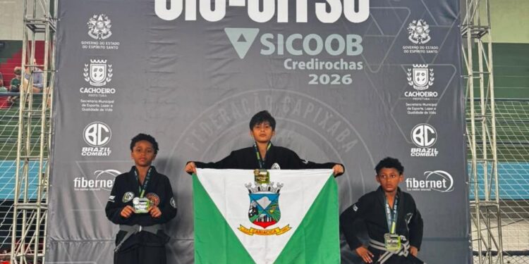 Irmãos com mais de 100 títulos levam o nome de Cariacica nas competições de Jiu-Jitsu, Judô e Wrestling