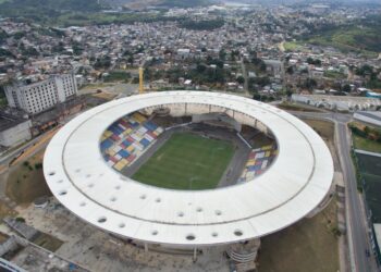 Vias no entorno do Estádio Kleber Andrade serão interditadas para show de dupla sertaneja no próximo sábado (5)