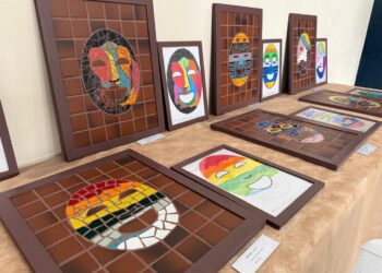 Biblioteca Pública Municipal recebe lançamento da exposição “Os Mascarados”