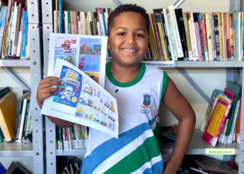 Roteirista mirim: aluno de Cariacica dá asas à imaginação e cria dezenas de gibis