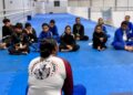 Muito além do tatame: jiu-jitsu transforma vidas de crianças em Cariacica